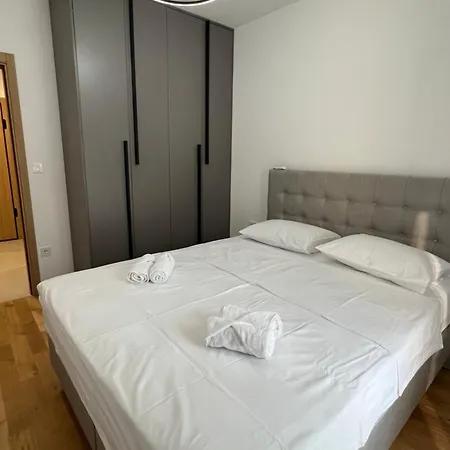 Montenegro Luxury Suites - New City Podgorica Exterior photo